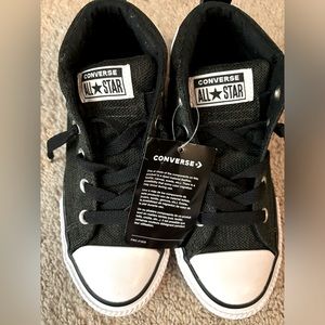 Converse sneaker (size 3)